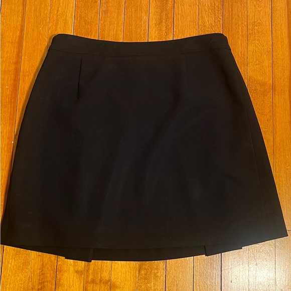 'S MaxMara black flared short skirt - Picture 2 of 3
